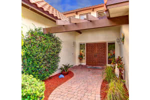 2418 NW 30th St, Boca Raton, FL 33431, Sold 03/11/20