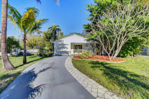 5048 Silver Maple Ln, Boynton Beach, FL 33472, Sold 08/21/20