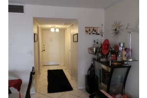 2820 Tennis Club Dr, West Palm Beach, FL 33417, Sold 09/30/20