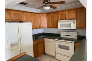 400 Wilma Cir, West Palm Beach, FL 33404, Sold 06/15/20