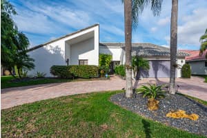 2631 SW 23rd Cranbrook Dr, Boynton Beach, FL 33436, Sold 04/02/20