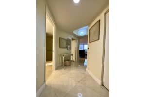 4779 Collins Ave, Miami Beach, FL 33140, Sold 08/11/20
