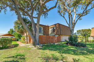 2854 SE 5th Cir, Boynton Beach, FL 33435, Sold 03/27/20