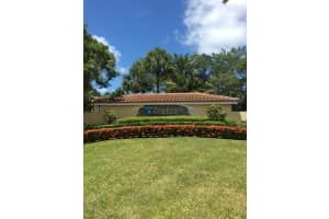 1125 Lake Shore Dr, Lake Park, FL 33403, Sold 07/31/20