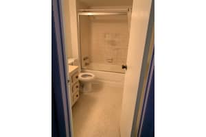 470 N Laurel Dr #5a, Margate, FL 33063, Sold 10/09/20