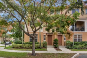 1421 W Wickham Cir, Delray Beach, FL 33445, Sold 04/24/20
