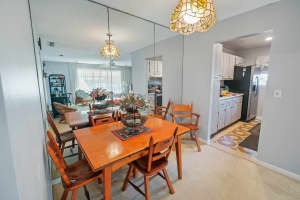 7201 W Oakridge Cir, Lantana, FL 33462, Sold 03/05/20