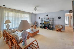 7201 W Oakridge Cir, Lantana, FL 33462, Sold 03/05/20