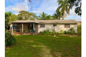 2402 Dorson Way, Delray Beach, FL 33445, Sold 04/14/20