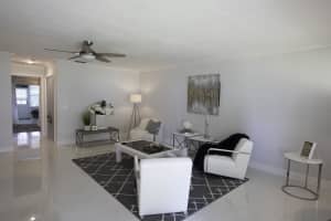 7234 E Oakridge Cir, Lantana, FL 33462, Sold 03/25/20