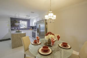 7234 E Oakridge Cir, Lantana, FL 33462, Sold 03/25/20