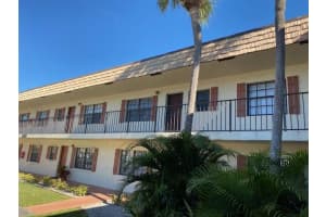 4207 Oak Terrace Dr, Greenacres, FL 33463, Sold 09/25/20