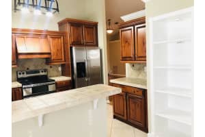 150 Heatherwood Dr, Royal Palm Beach, FL 33411, Sold 05/08/20