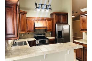 150 Heatherwood Dr, Royal Palm Beach, FL 33411, Sold 05/08/20