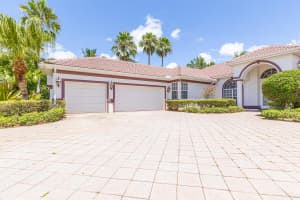 4838 SW Lake Grove Cir, Palm City, FL 34990, Sold 08/07/20