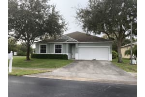 1115 8th Pl, Vero Beach, FL 32960, Sold 08/26/20