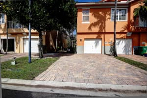 1823 Sonrisa St, Riviera Beach, FL 33404, Sold 05/18/20