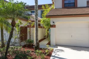 12724 Shoreline Dr, Wellington, FL 33414, Sold 05/07/20