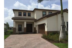 1118 Whitcombe Dr, Royal Palm Beach, FL 33411, Sold 07/21/20