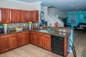 929 Fieldstone Way, West Palm Beach, FL 33413, Sold 07/01/20