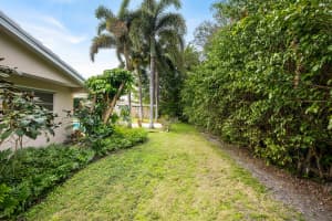 825 W Royal Palm Rd, Boca Raton, FL 33486, Sold 07/24/20