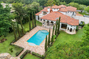 8060 Twin Lake Dr, Boca Raton, FL 33496, Sold 04/15/20