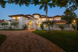 8060 Twin Lake Dr, Boca Raton, FL 33496, Sold 04/15/20