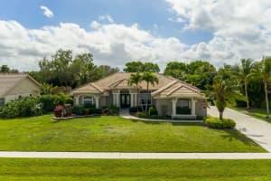 15610 Rolling Meadows Cir, Wellington, FL 33414, Sold 04/03/20