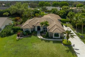 15610 Rolling Meadows Cir, Wellington, FL 33414, Sold 04/03/20