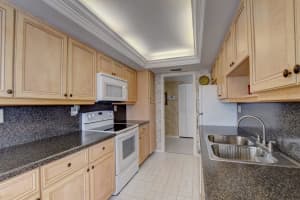 5480 N Ocean Dr, Riviera Beach, FL 33404, Sold 06/30/20