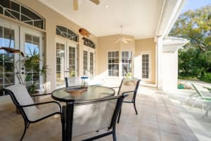 211 Shores Dr, Vero Beach, FL 32963, Sold 10/06/20