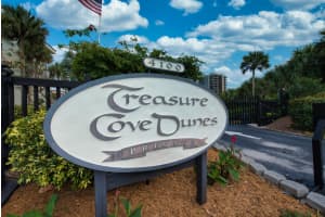 4100 N Hwy A1A, Fort Pierce, FL 34949, Sold 03/13/20
