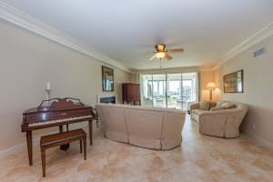 MLS# R10600381, Vero Beach, Florida 32963