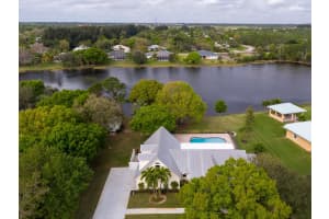 597 SE Ashley Oaks Way, Stuart, FL 34997, Sold 03/20/20