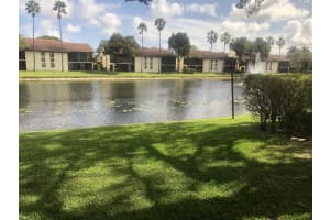 10271 N Circle Lake Dr, Boynton Beach, FL 33437, Sold 09/16/20