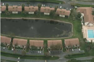 10271 N Circle Lake Dr, Boynton Beach, FL 33437, Sold 09/16/20