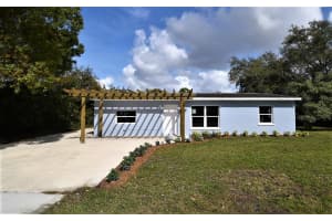 927 SW 37th St, Palm City, FL 34990, Sold 09/10/20