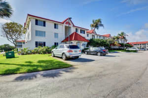 109 Half Moon Cir APT F2, Hypoluxo, FL 33462, Sold 07/03/20