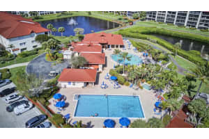 109 Half Moon Cir APT F2, Hypoluxo, FL 33462, Sold 07/03/20