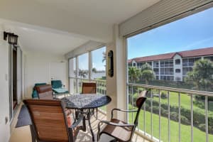 109 Half Moon Cir APT F2, Hypoluxo, FL 33462, Sold 07/03/20