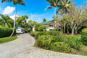 5321 Point Ln E, Jupiter, FL 33458, Sold 08/14/20