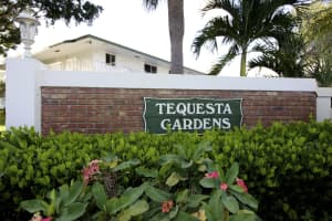 8 Garden St, Jupiter, FL 33469, Sold 03/31/20