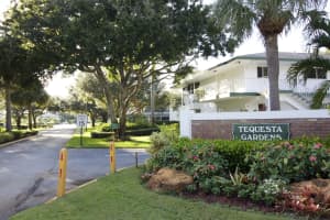 8 Garden St, Jupiter, FL 33469, Sold 03/31/20