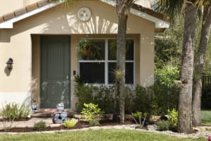 4833 Foxtail Palm Ct, Greenacres, FL 33463, Sold 05/08/20