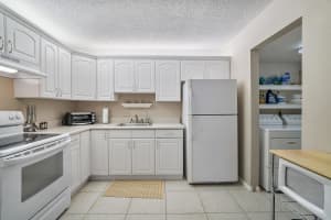 3492 La Mar Ct, Greenacres, FL 33463, Sold 06/12/20