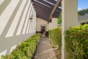 4764 Boxwood Cir, Boynton Beach, FL 33436, Sold 08/11/20