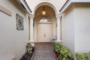 6818 Milani St, Lake Worth, FL 33467, Sold 04/23/21