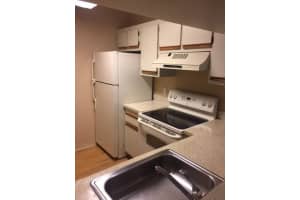 1207 The Pointe Dr, West Palm Beach, FL 33409, Sold 03/18/20