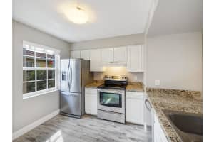 1035 Lake Shore Dr, Lake Park, FL 33403, Sold 03/23/20