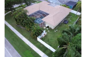 7501 SW 1st St, Plantation, FL 33317, Sold 08/14/20
